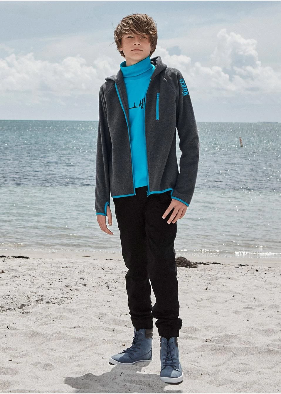 Gilet Polaire Avec Détails Contrastés 6 Gilet Polaire Avec Détails Contrastés – Image 4