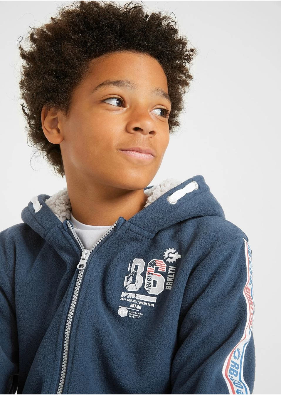 Gilet Sweat Garçon Avec Polaire Peluche 8 Gilet Sweat Garçon Avec Polaire Peluche – Image 6