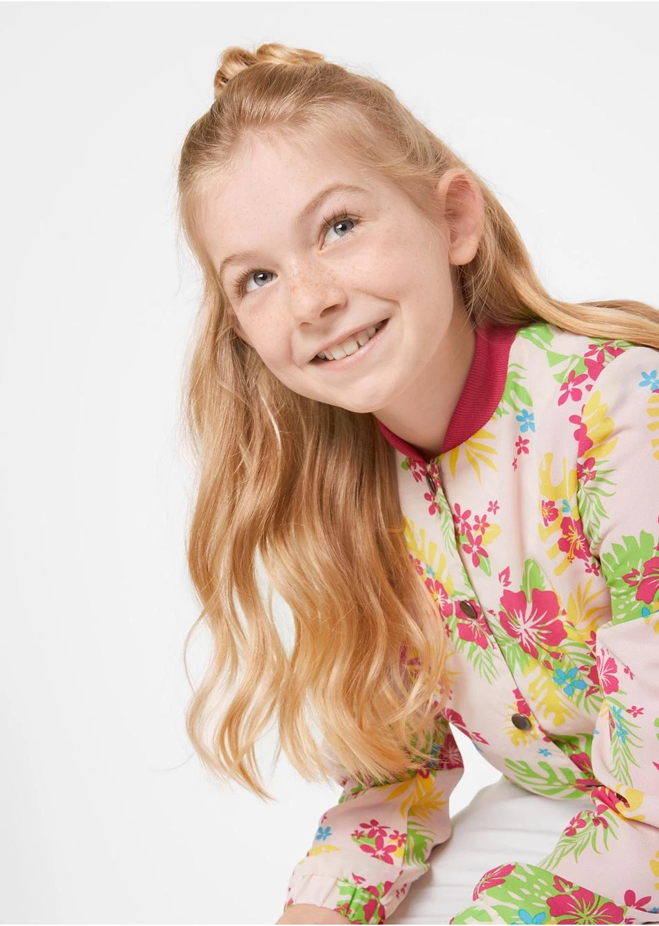 Blouson Fille Avec Imprimé Floral 7 Blouson Fille Avec Imprimé Floral – Image 5